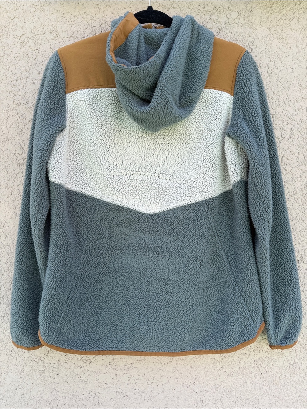 Kuhl Colorblock Teddy Jacket in Gray, Cream & Tan - Picture 5 of 15